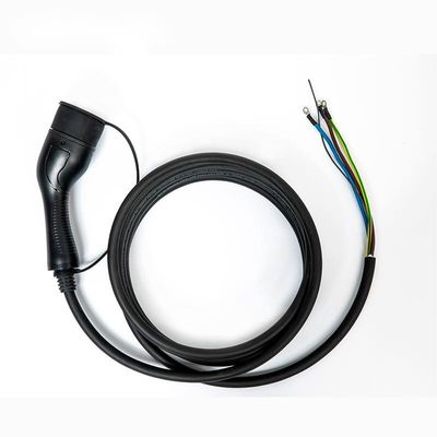 spina di carico 32A/3Phase del caricatore di Type2 della pistola dell'OEM del cavo EV del veicolo portatile 22kW singola